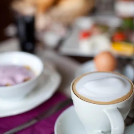 Neuwirt - Boutiquehotel & Wirtshaus Отель