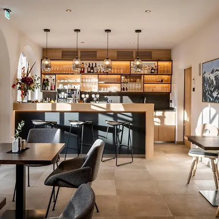 Отель Neuwirt - Boutiquehotel & Wirtshaus