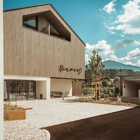 Neuwirt - Boutiquehotel & Wirtshaus 4*