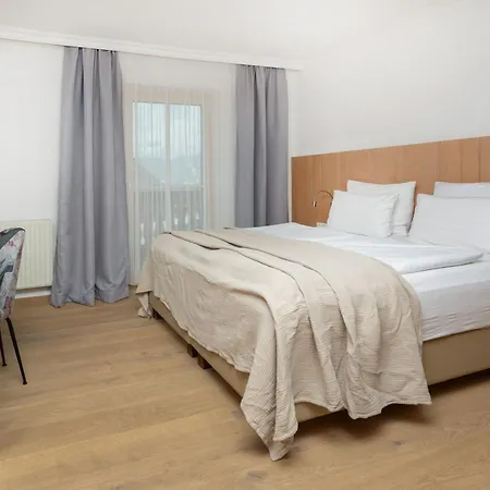 Neuwirt - Boutiquehotel & Wirtshaus Ξενοδοχείο Bad Vigaun