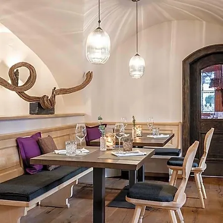 Neuwirt - Boutiquehotel & Wirtshaus Hotel Bad Vigaun