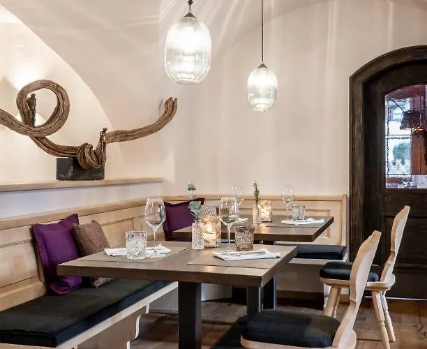 Neuwirt - Boutiquehotel & Wirtshaus 4* Bad Vigaun